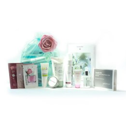 beautified you 032016 5 beauty bag