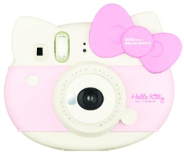 amazon 042016 hello kitty fuji camera.png