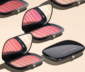 marc jacobs 062016 air blush.png