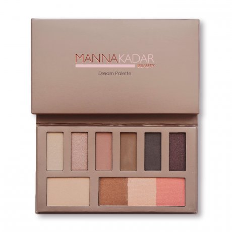 birchbox 082016 manna-kadar-beauty.day-dream-pallette.pd-2.1500x1500