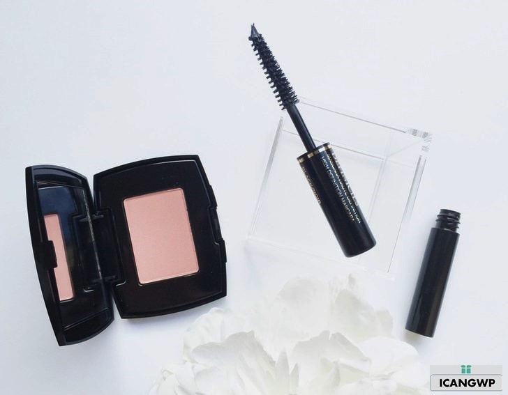 lancome-gift-with-purchase-blush-at-macys-review-by-i-can-gwp-beauty-blog-your-gift-with-purchase-destination
