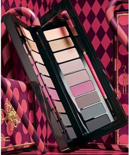 mac-nutcracker-eyeshadown-palette-oct-2016-see-more-at-icangwp-beauty-blog