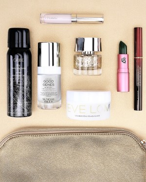 space nk holiday heroes gold edition space nk beauty box 2017 see more at icangwp blog - limited edition box destination