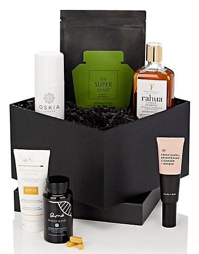 barneys beauty box hit refresh 125 see more at icangwp beauty blog your limited edition beauty box destination spring 2018