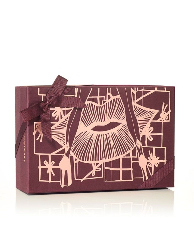 charlotte tilubury mystery-box icangwp blog aug 2018