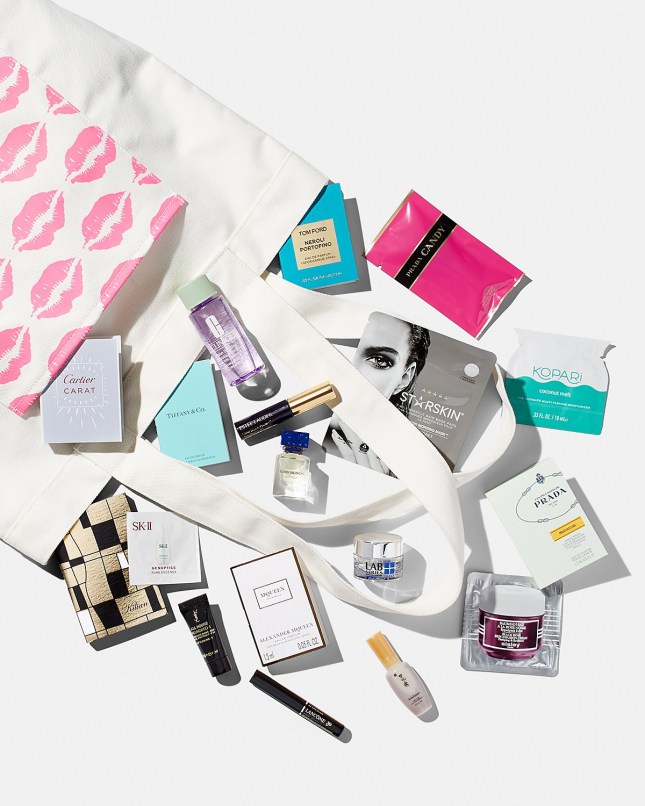 Receive a 19-piece gift with any $150 Bloomingdale's beauty purchase icangwp blog
