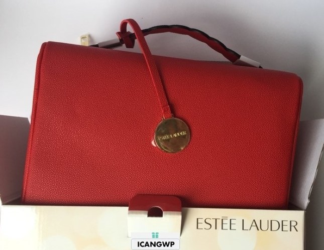 Estee Lauder Holiday Blockbuster 2018 by IcanGWP beauty blog cosmetics case