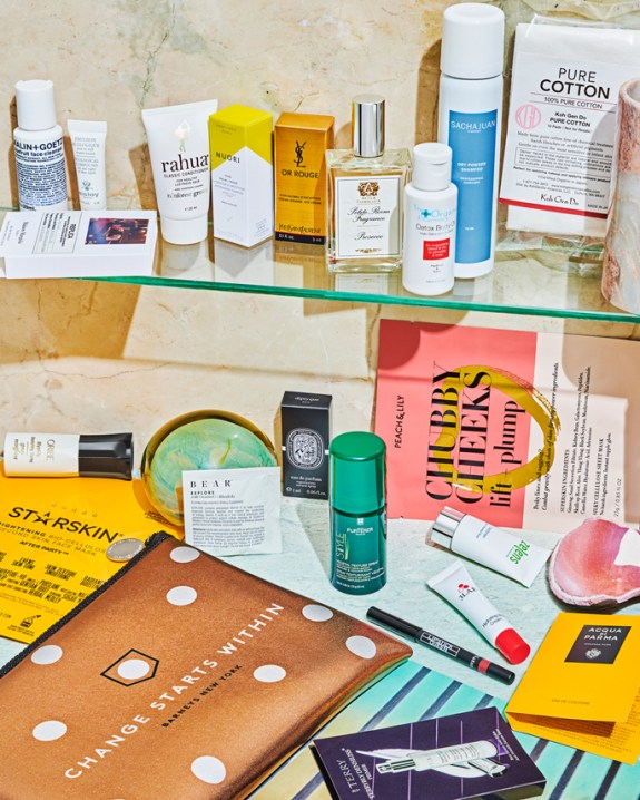 barneys new york beauty bag 2018 icangwp beauty blog
