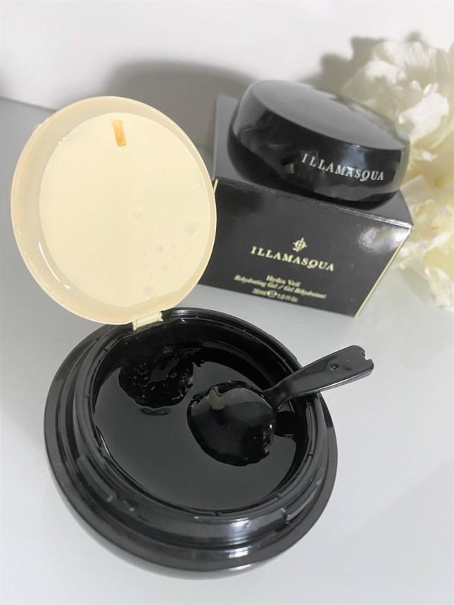 Skinstore holiday Evergreen collection by icangwp blog illamasqua review