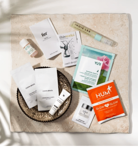 01-05 bluemercury 9-Piece Wellness Beauty Bag icangwp