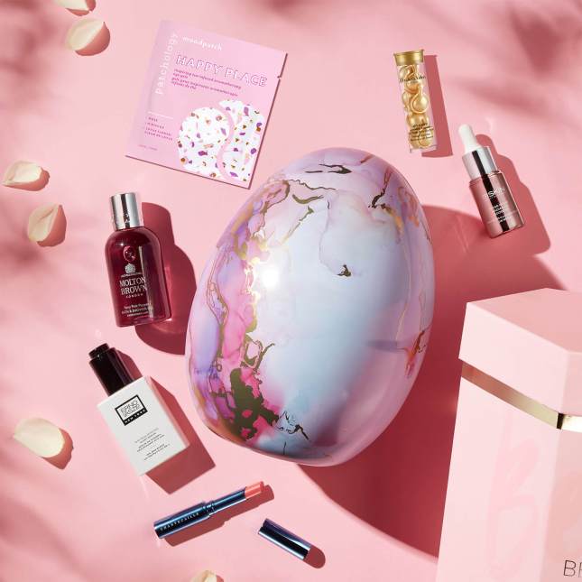 lookfantastic beauty egg 2021 icangwp blog