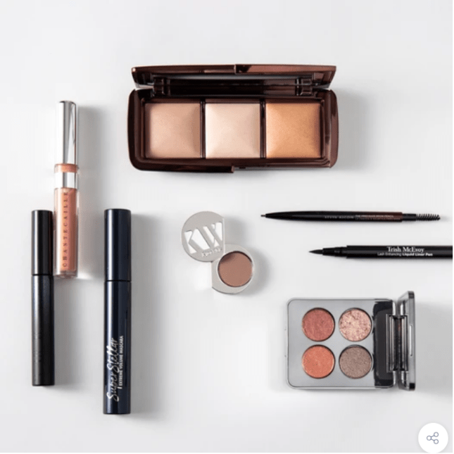 Screenshot_2021-03-08 The Refresh Makeup Set