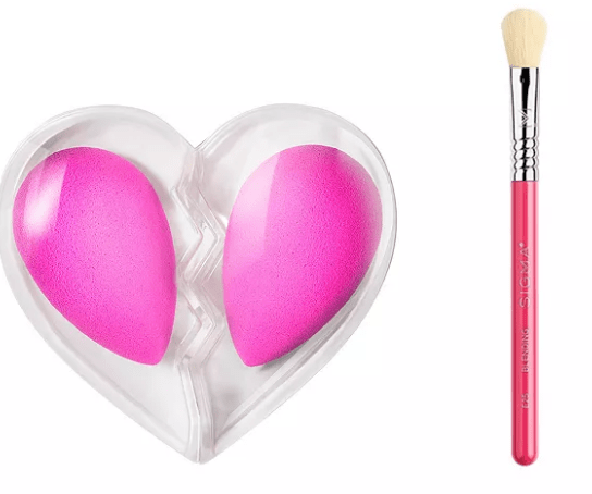 Screenshot 2021-08-31 at 16-07-00 Bloomingdale's Gift with any $75 Glowhaus purchase (up to a $40 value) Back to Results - [...]