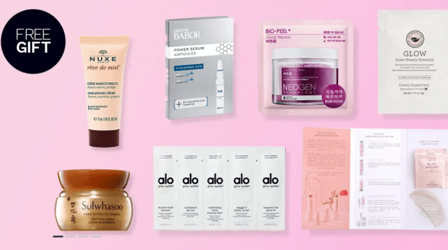 Screenshot 2022-02-24 at 11-01-51 Lookfantastic USA