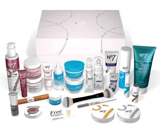 Screenshot 2022-10-18 at 15-35-29 No7 The Ultimate Beauty Advent Calendar - Boots