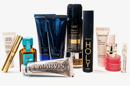 Screenshot 2022-11-17 at 12-09-26 Amazon.com Premium Beauty Advent Calendar Home &amp; Kitchen