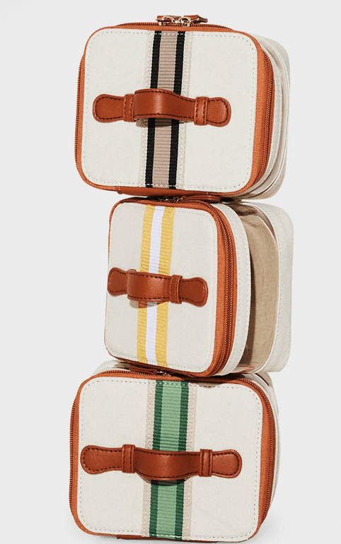 Screenshot 2023-02-12 at 10-44-42 Neiman Marcus Beauty Event Pouch with Assorted Samples Yours with any $350 Beauty Purchase