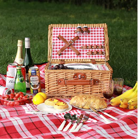 wicker picnic valentines day