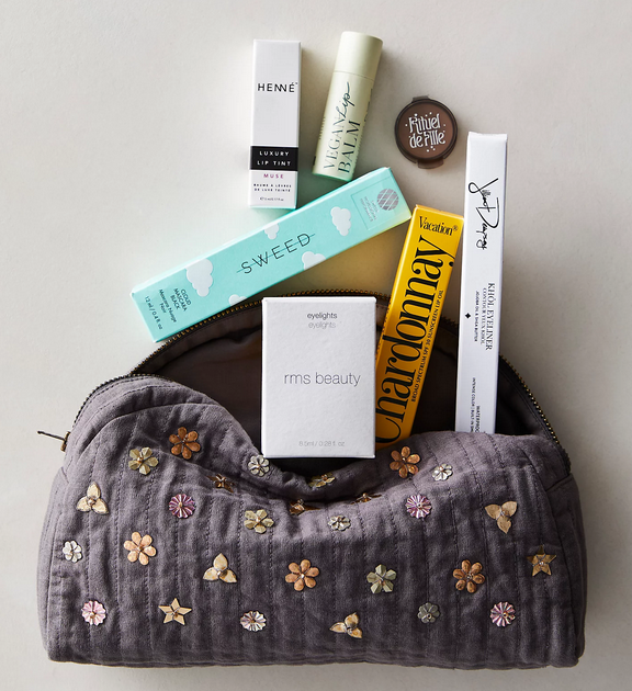 Screenshot 2024-11-12 at 07-42-07 FP Curated Holiday Makeup Bag Free People